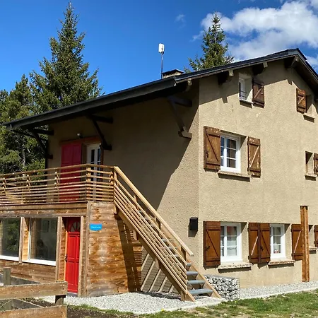 Grand Dans En Bordure De Foret - De Apartment Matemale